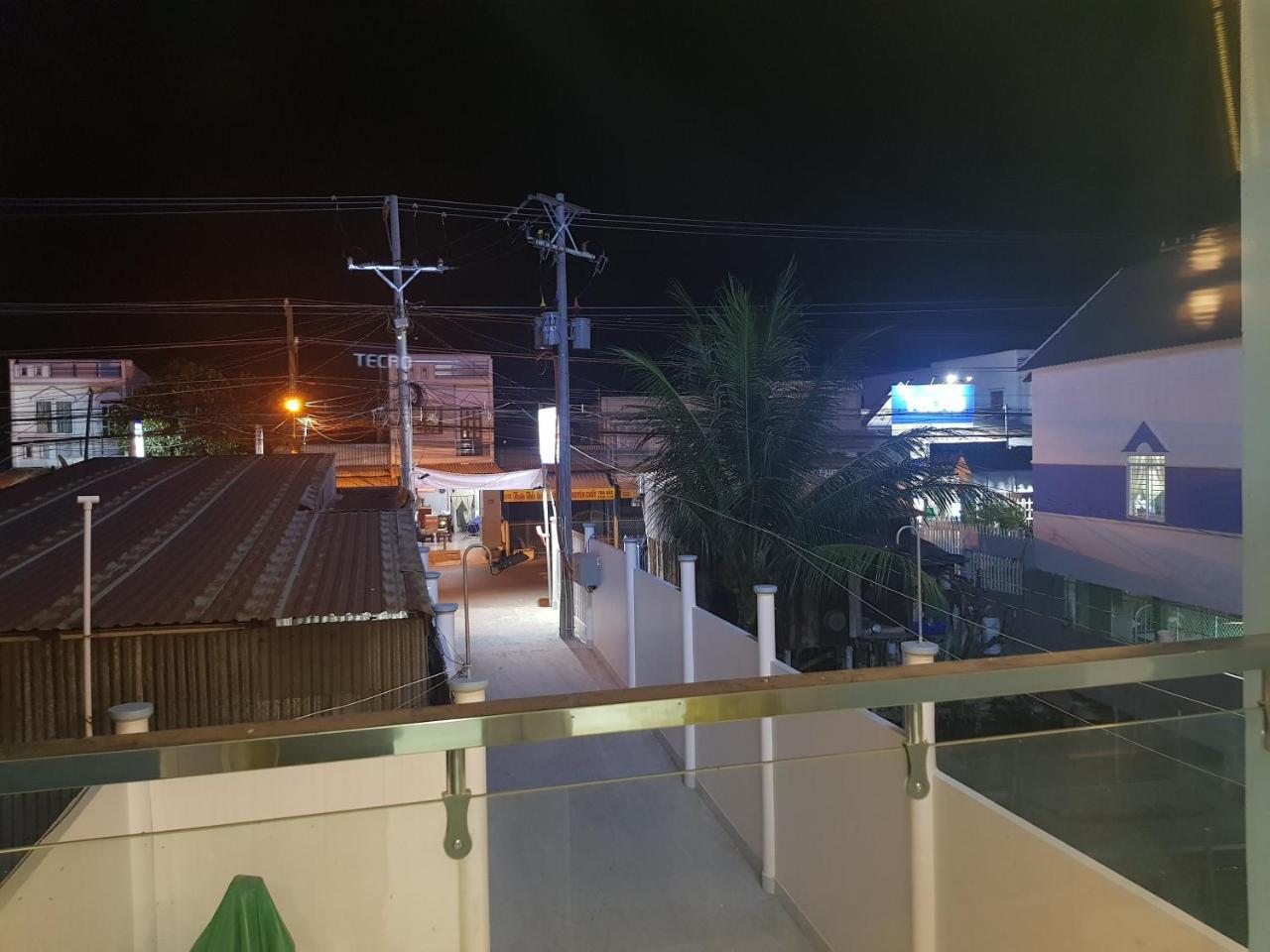 Minh Kim Guesthouse Чау Док Екстериор снимка