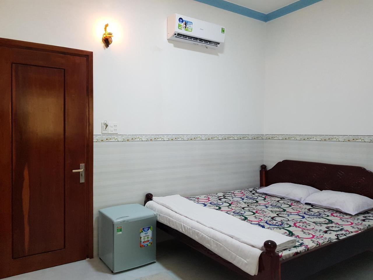Minh Kim Guesthouse Чау Док Екстериор снимка
