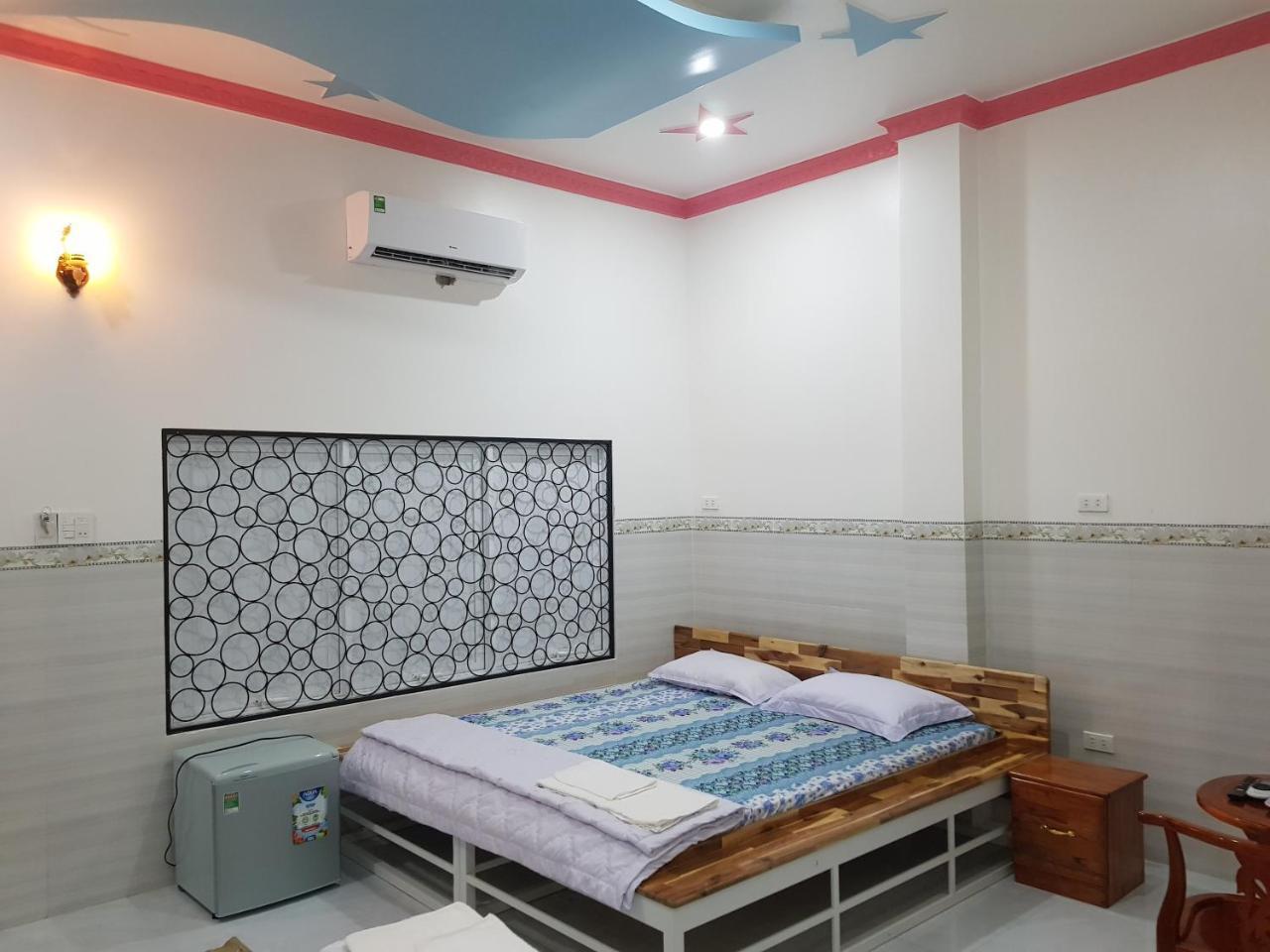 Minh Kim Guesthouse Чау Док Екстериор снимка