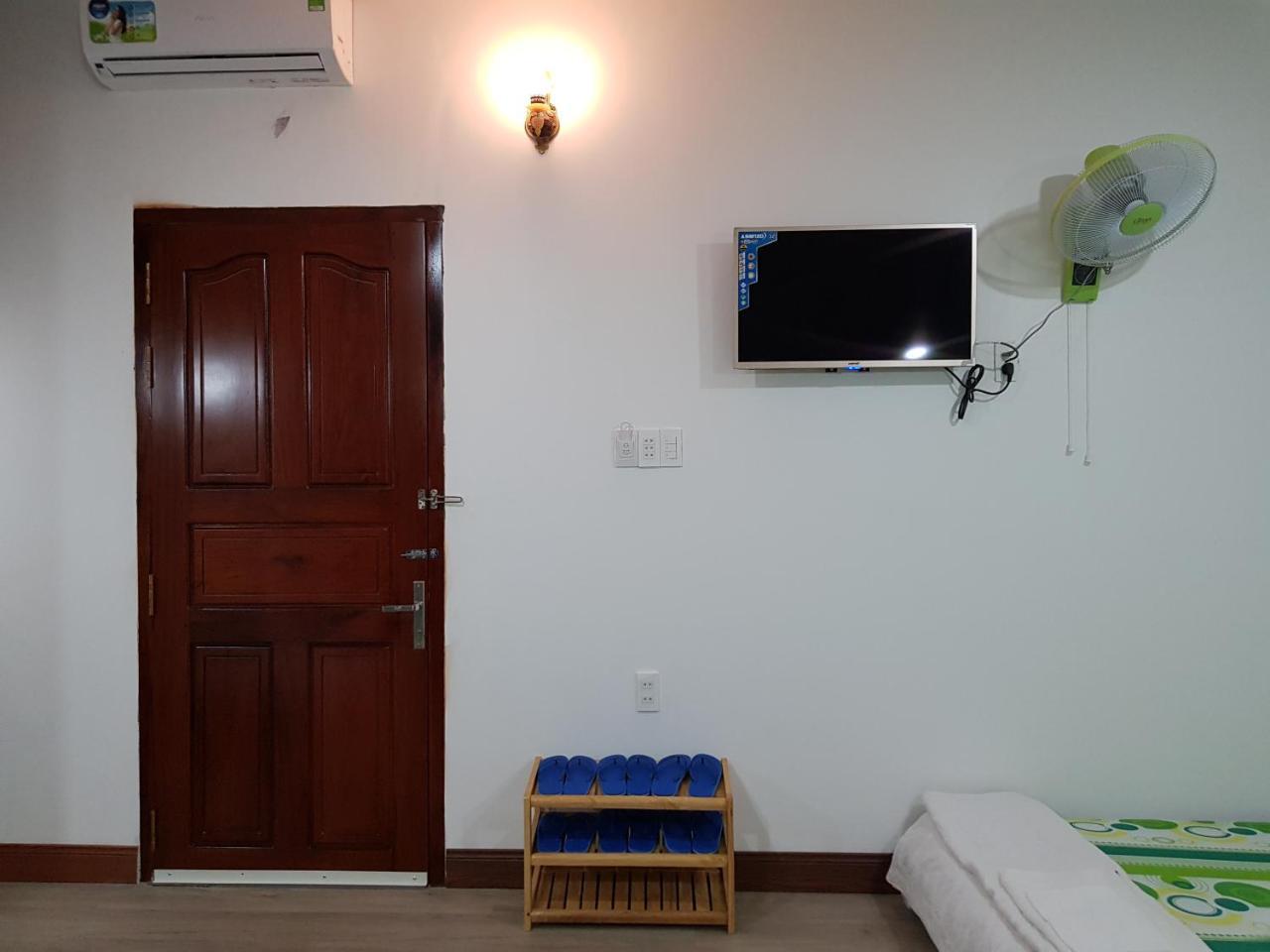 Minh Kim Guesthouse Чау Док Екстериор снимка
